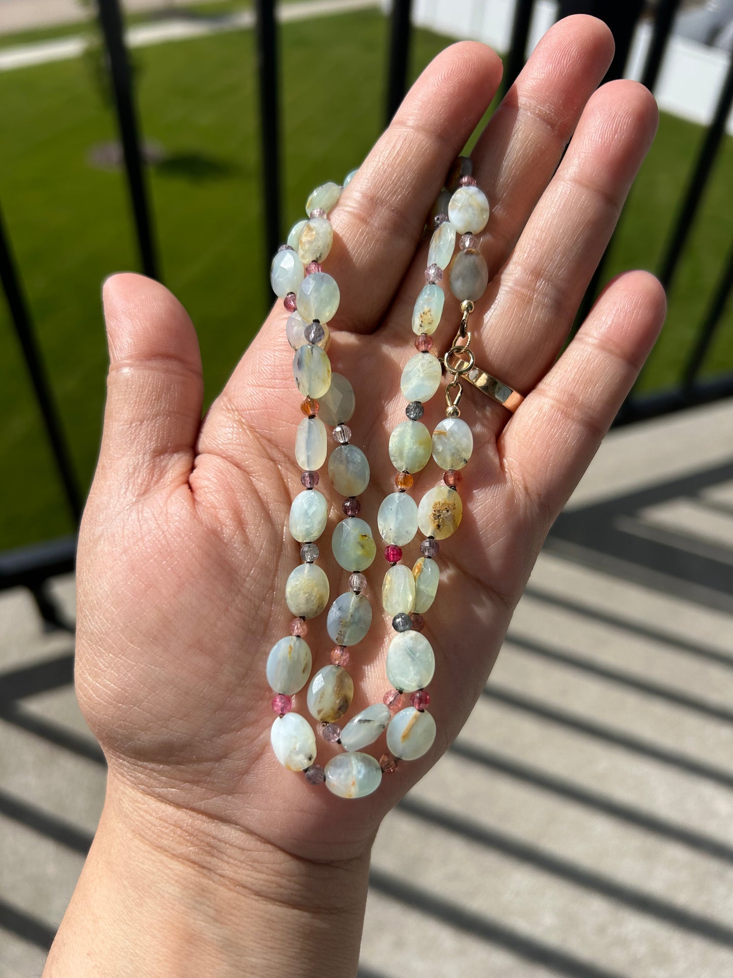 Peruvian Opal, Spinel