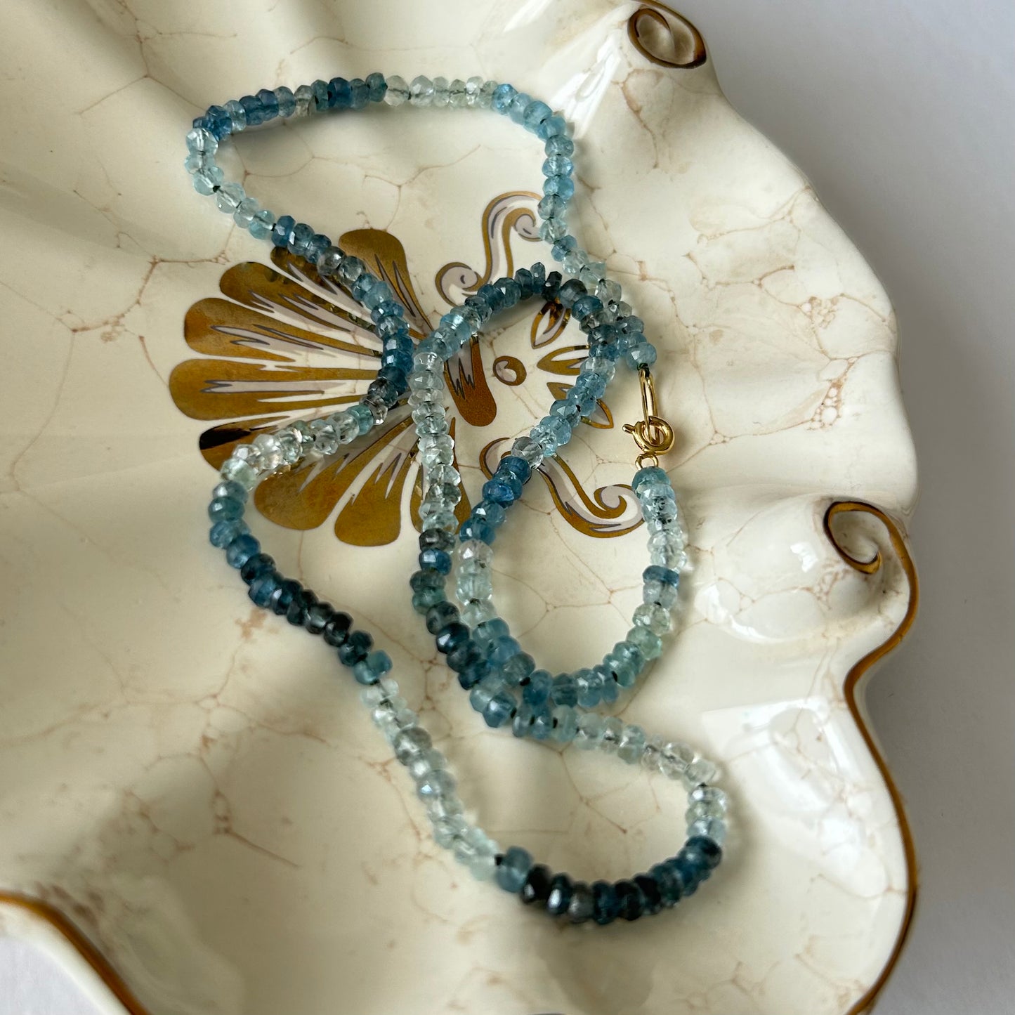 Moss Aquamarine necklace