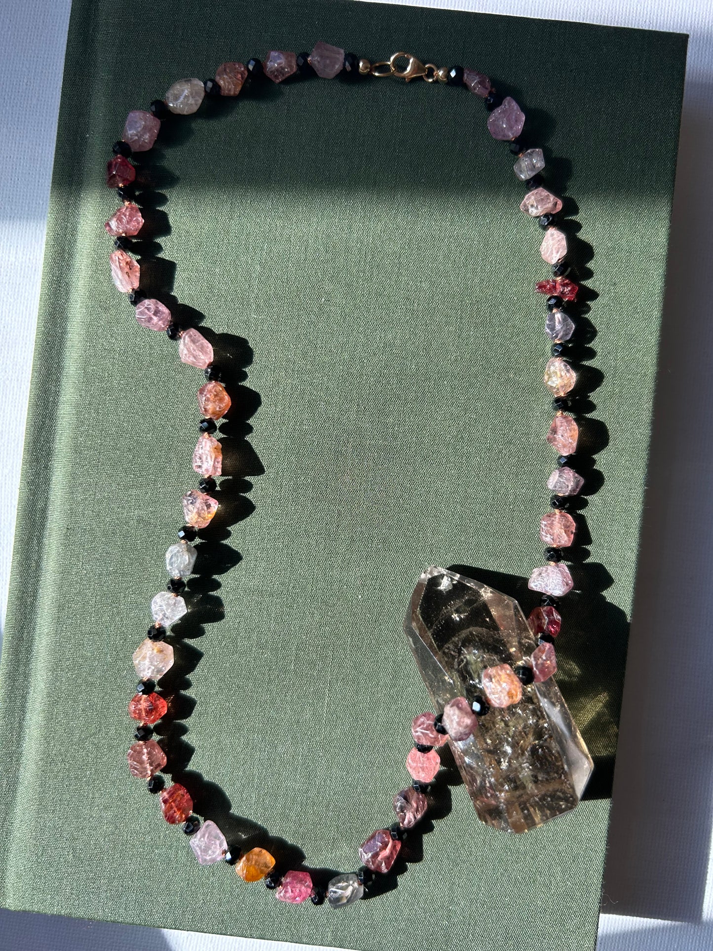 Earth’s Palette, Spinel