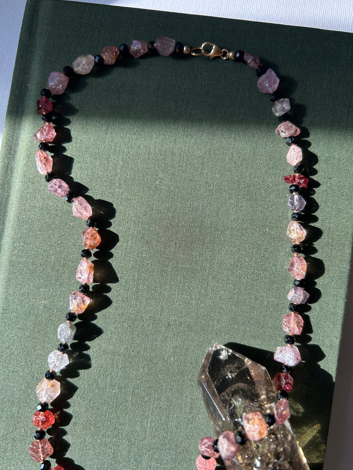 Earth’s Palette, Spinel